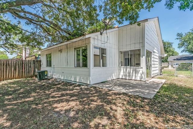 3535 Lake Tahoe, San Antonio, TX 78222