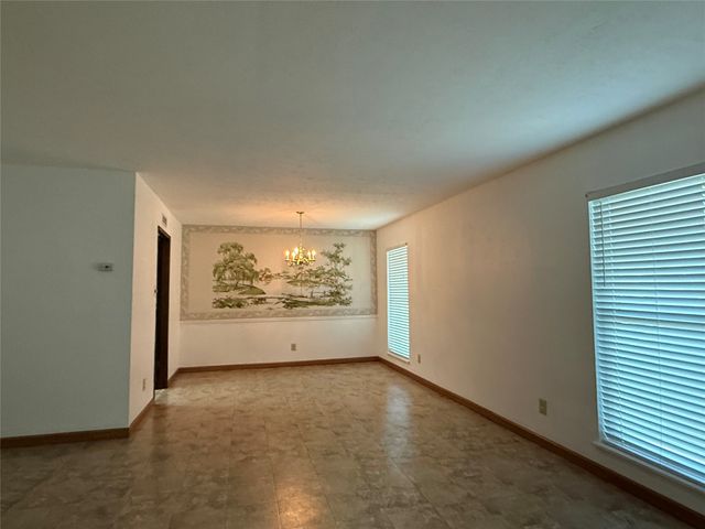 2114 Burrows Trail, Grand Prairie, TX 75052