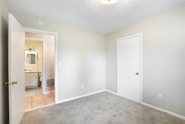 108 Rollingwood Street, Central, SC 29630