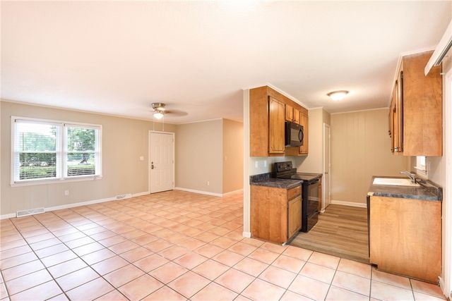 108 Rollingwood Street, Central, SC 29630