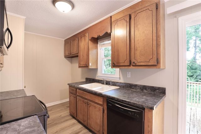 108 Rollingwood Street, Central, SC 29630