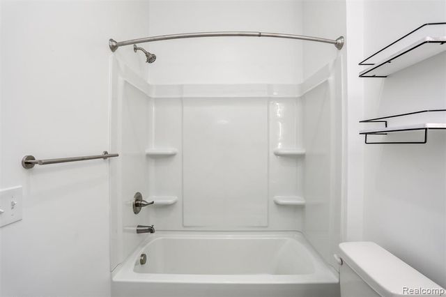 89 W Philadelphia Street 7, Detroit, MI 48202