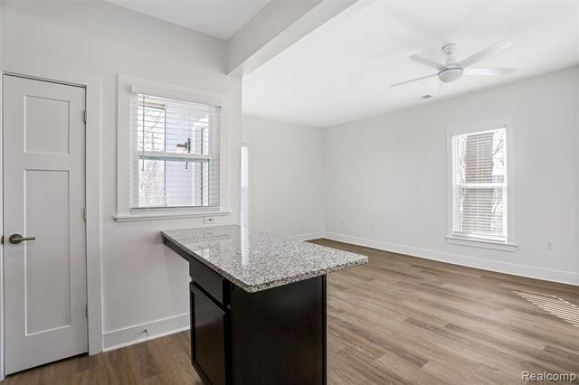 89 W Philadelphia Street 7, Detroit, MI 48202