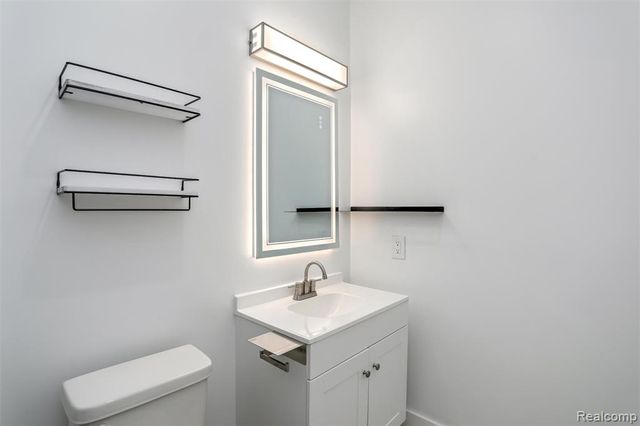 89 W Philadelphia Street 7, Detroit, MI 48202