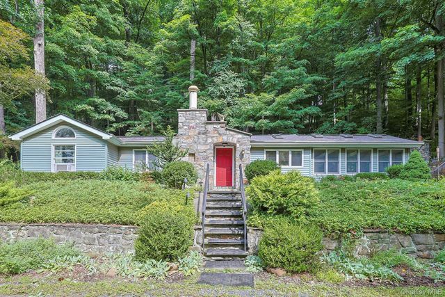 46 Gallows Hill Road, Cortlandt Manor, NY 10567