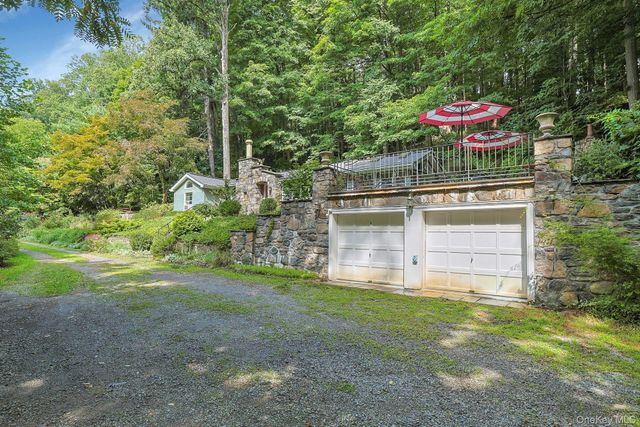 46 Gallows Hill Road, Cortlandt Manor, NY 10567