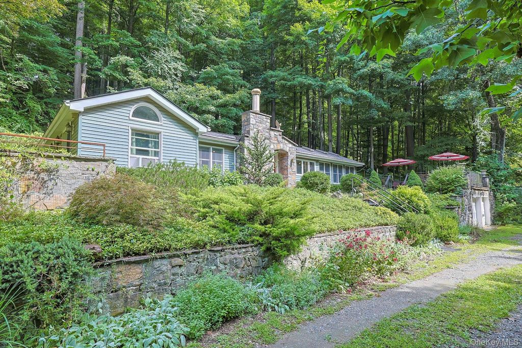 46 Gallows Hill Road, Cortlandt Manor, NY 10567