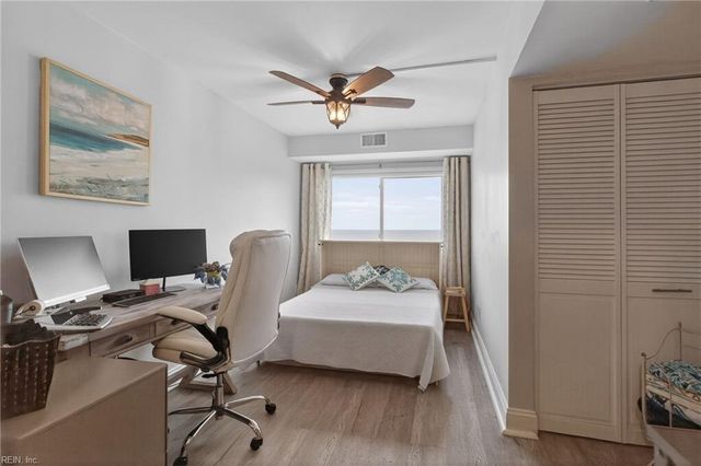 3288 Page Ave Apt 1214, Virginia Beach, VA 23451