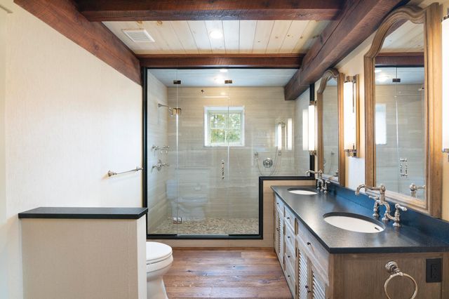 816 Black Bear Road, Jamaica, VT 05343