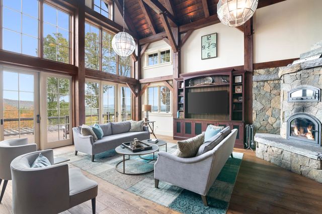 816 Black Bear Road, Jamaica, VT 05343