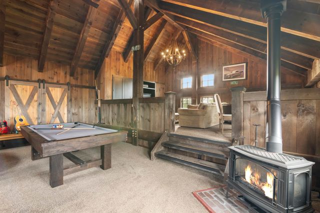 816 Black Bear Road, Jamaica, VT 05343