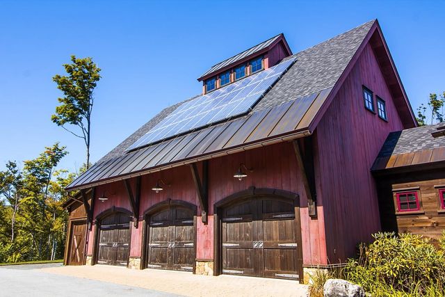 816 Black Bear Road, Jamaica, VT 05343