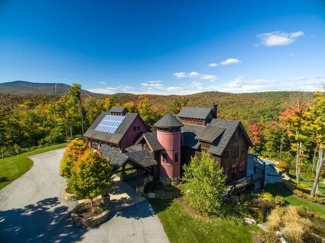 816 Black Bear Road, Jamaica, VT 05343