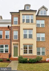 9764 FIELDS RD, Gaithersburg, MD 20878