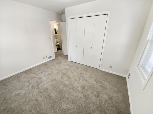 9211 Bryant Avenue S, Bloomington, MN 55420