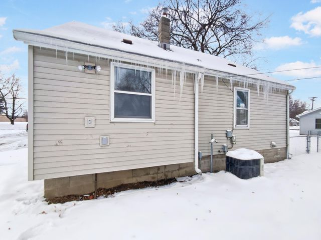 9211 Bryant Avenue S, Bloomington, MN 55420