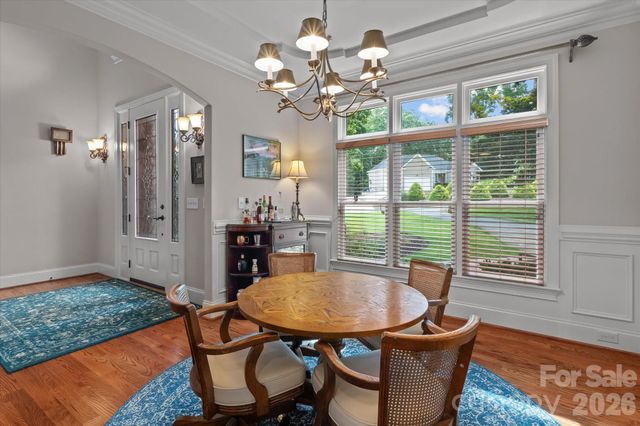121 Creek Cove Lane, Statesville, NC 28677