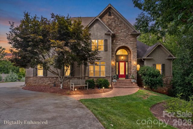 121 Creek Cove Lane, Statesville, NC 28677