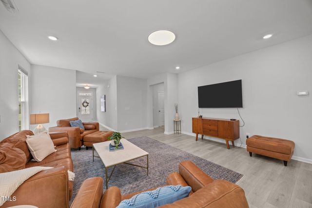 2299 Grants Pass Station, Apex, NC 27502