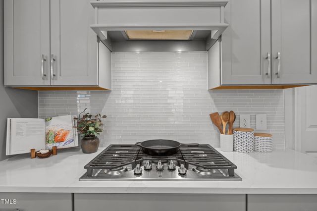 2299 Grants Pass Station, Apex, NC 27502