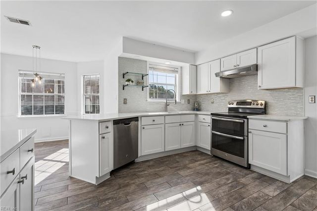 1816 Winter Wheat CT, Virginia Beach, VA 23453