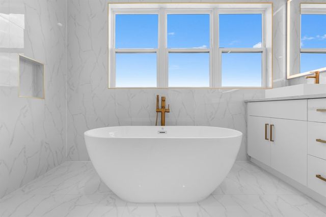 772 GRAN KAYMEN WAY, Apollo Beach, FL 33572