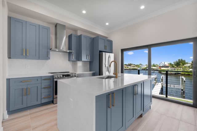 772 GRAN KAYMEN WAY, Apollo Beach, FL 33572