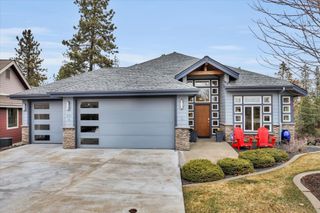 2121 E Cherrytree Ln, Spokane, WA 99203
