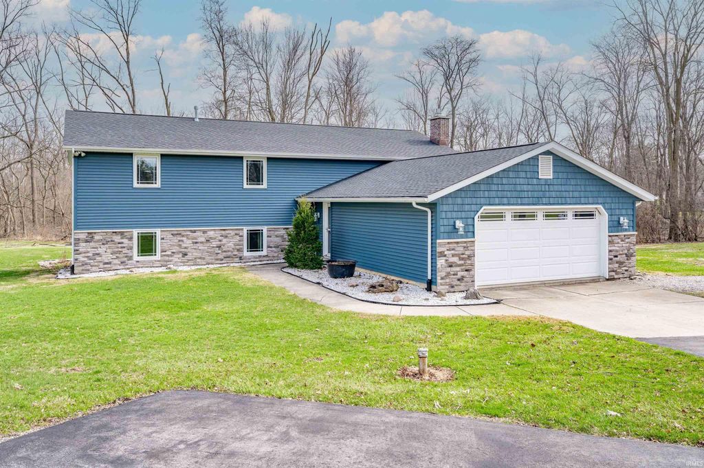 5706 Popp Road, Fort Wayne, IN 46845
