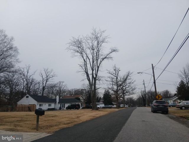 5114 WOODLAND BLVD, Oxon Hill, MD 20745