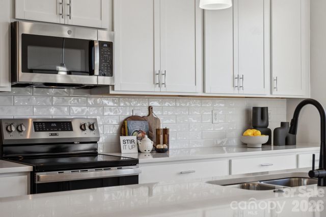 3012 Rexton Lane, Charlotte, NC 28262