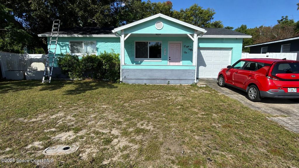 856 Berkshire Road, Daytona Beach, FL 32117