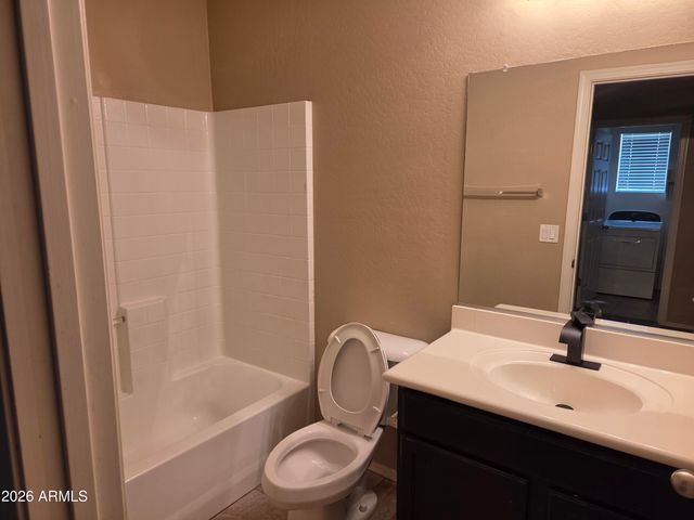 4734 W FREMONT Road, Laveen, AZ 85339
