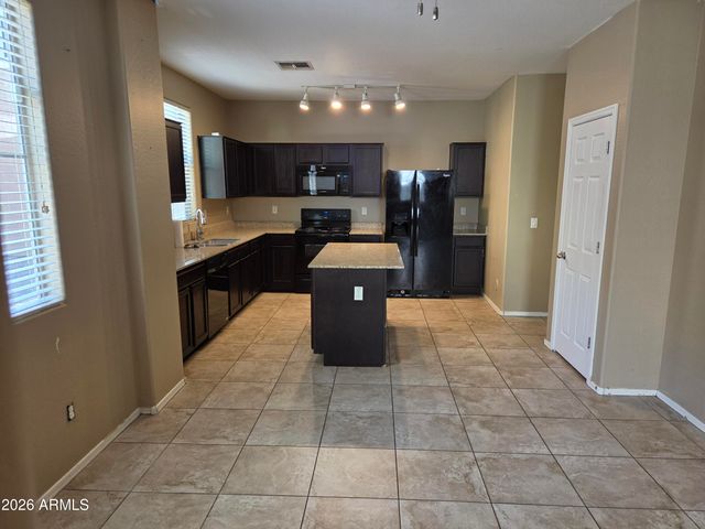 4734 W FREMONT Road, Laveen, AZ 85339