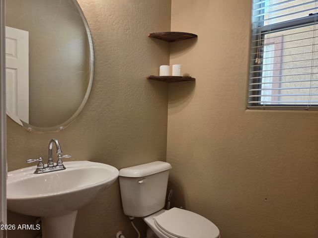 4734 W FREMONT Road, Laveen, AZ 85339