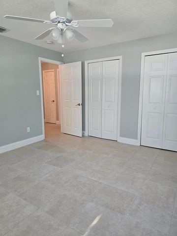 580 Wendell Road, Fort Pierce, FL 34950
