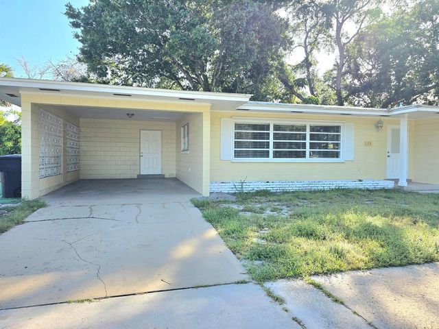 580 Wendell Road, Fort Pierce, FL 34950