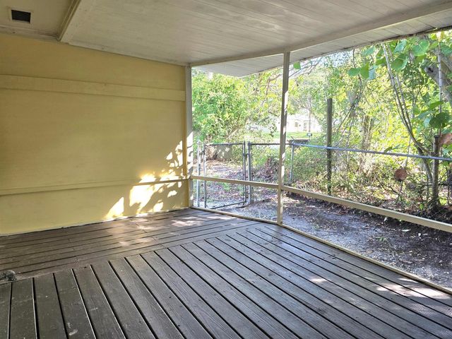 580 Wendell Road, Fort Pierce, FL 34950