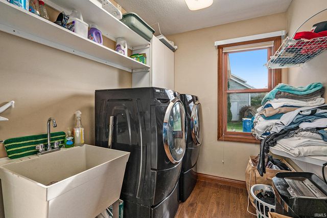20237 Eagle Hill Lane, Goshen, IN 46528