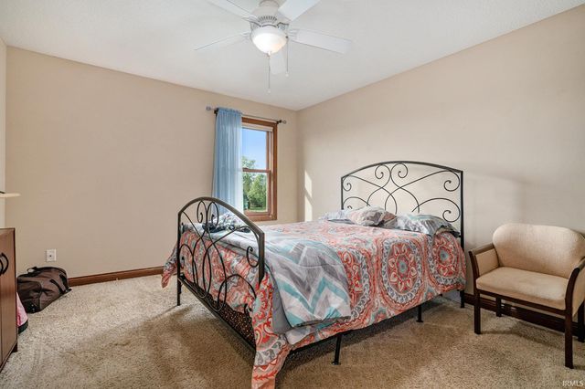 20237 Eagle Hill Lane, Goshen, IN 46528