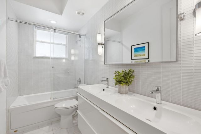 5742 SAINT ANNES Way, Boca Raton, FL 33496