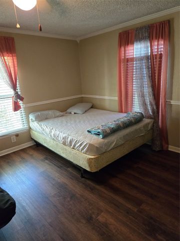 126 Bay Drive, Mabank, TX 75156