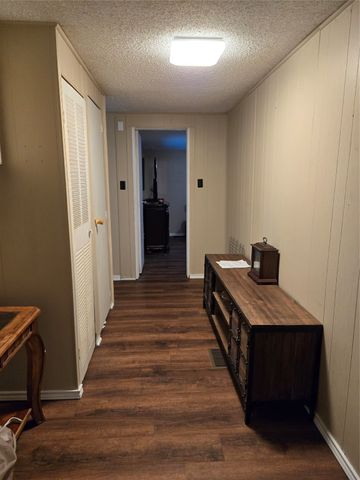 126 Bay Drive, Mabank, TX 75156