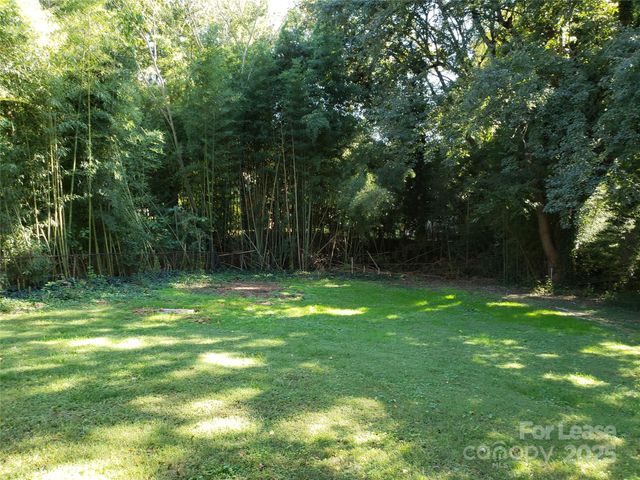 4409 Brooktree Drive, Charlotte, NC 28208