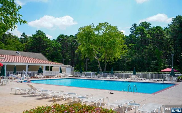 24 Morning Glory Court, Brick, NJ 08724