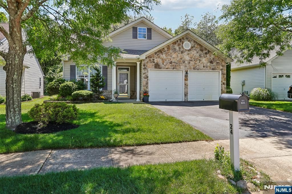 24 Morning Glory Court, Brick, NJ 08724