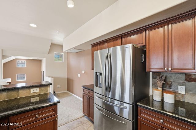 20660 N 40TH Street 2012, Phoenix, AZ 85050