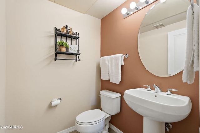 20660 N 40TH Street 2012, Phoenix, AZ 85050