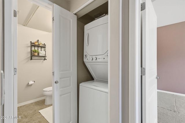 20660 N 40TH Street 2012, Phoenix, AZ 85050