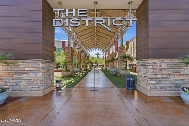 20660 N 40TH Street 2012, Phoenix, AZ 85050